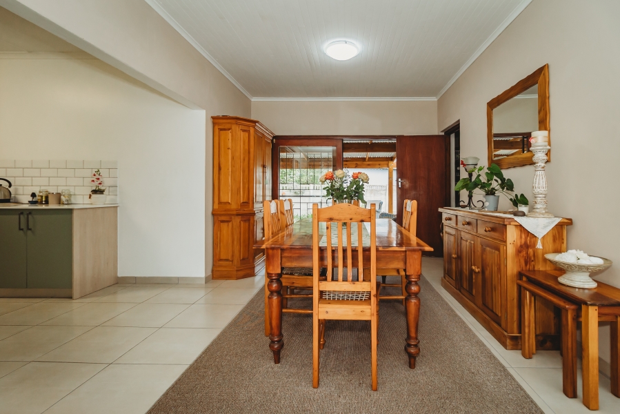 3 Bedroom Property for Sale in Denver Park Western Cape